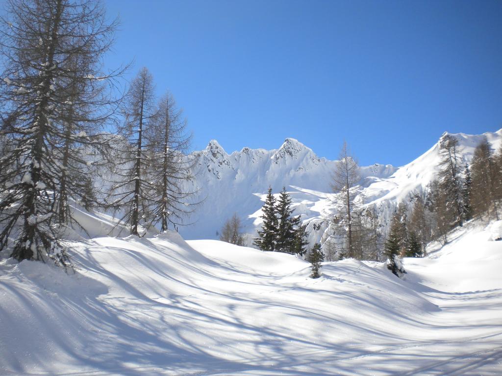 Sole Levante Male Exterior photo